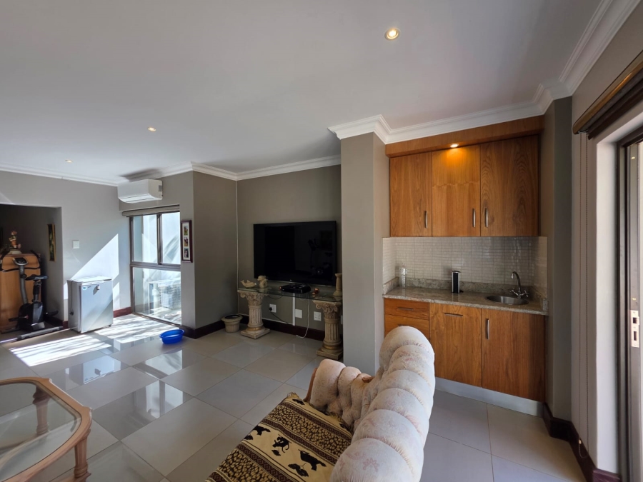 4 Bedroom Property for Sale in Woodland Hills Free State